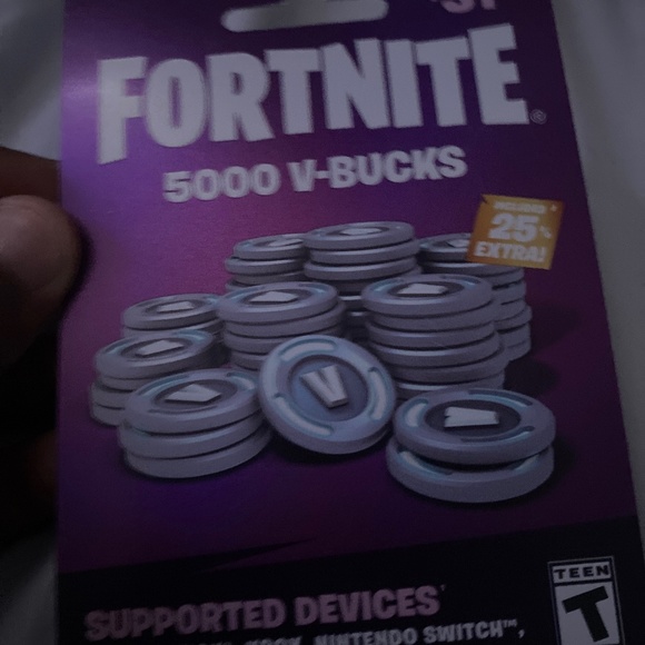 31.99 5000 Vbucks Fortnite Card - Picture 1 of 1